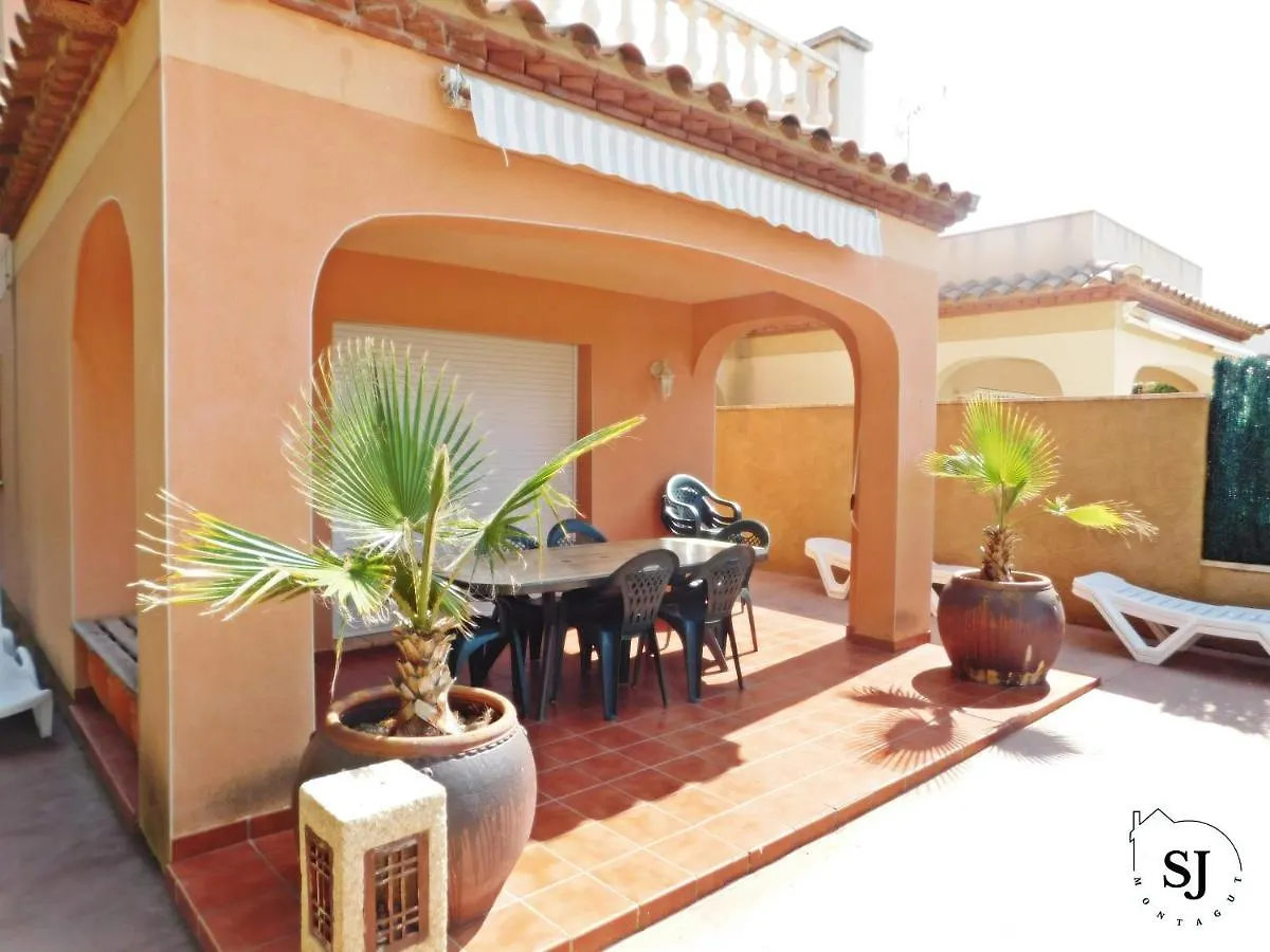 Agradable Casa Con Piscina En Les Tres Cales Villa 0*,  Spain