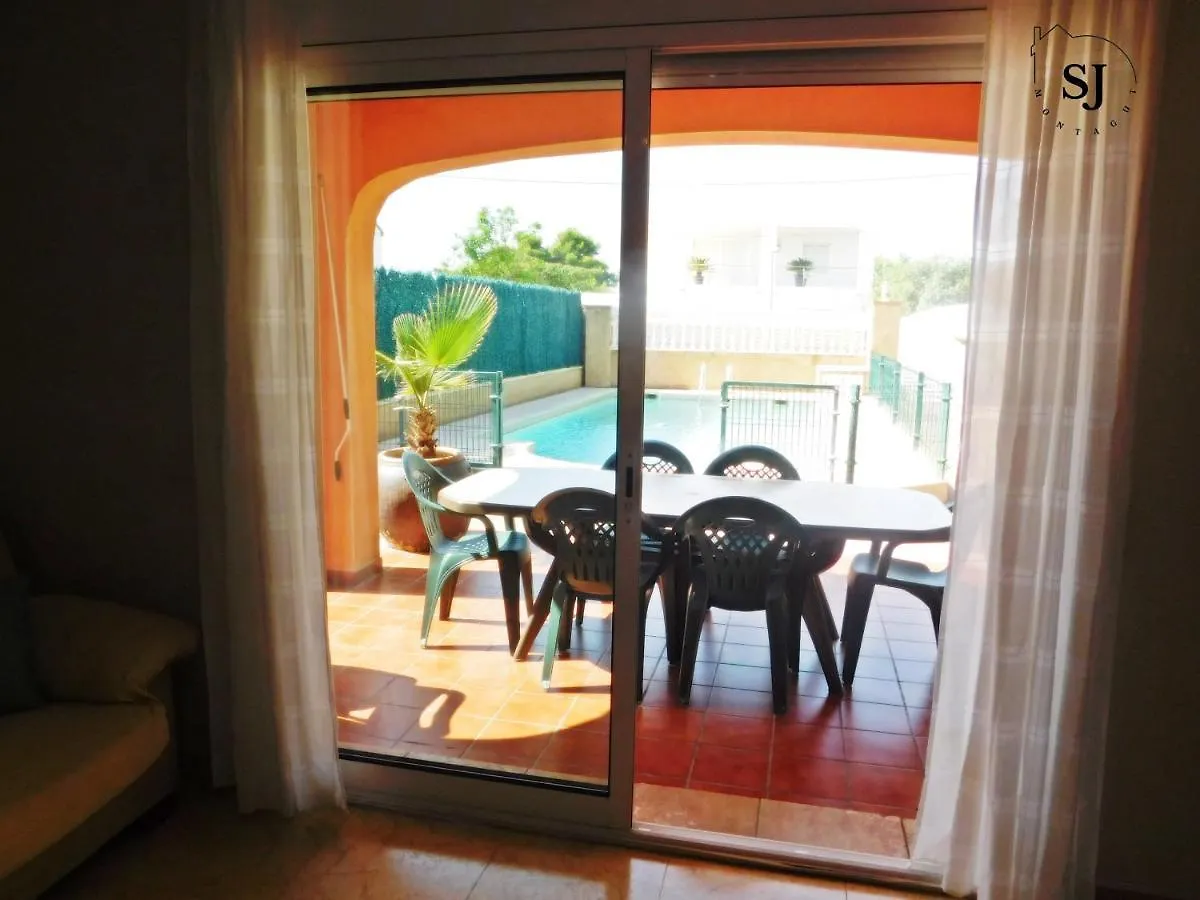 Agradable Casa Con Piscina En Les Tres Cales Villa Holiday home