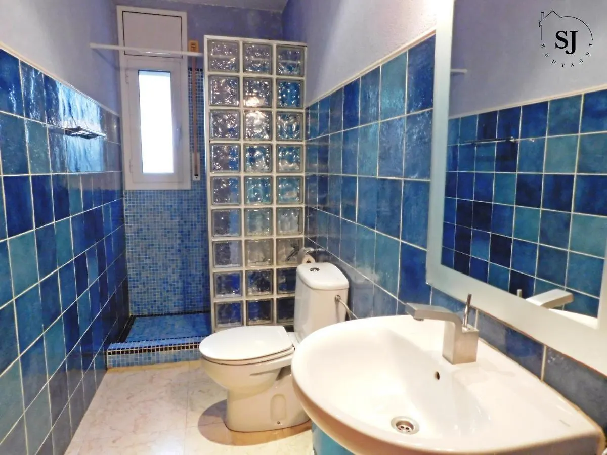 Holiday home Agradable Casa Con Piscina En Les Tres Cales Villa Spain