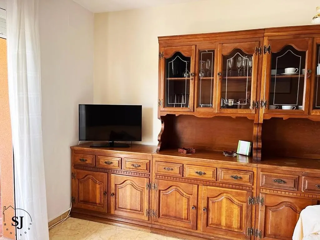 Agradable Casa Con Piscina En Les Tres Cales Villa