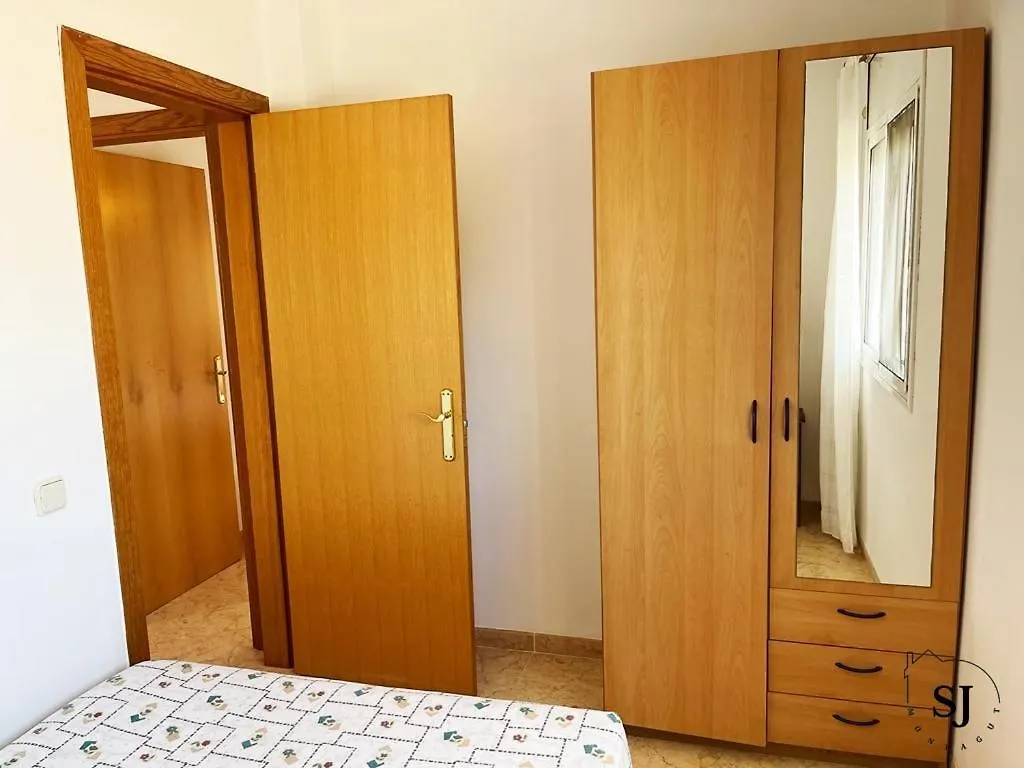 Holiday home Agradable Casa Con Piscina En Les Tres Cales Villa
